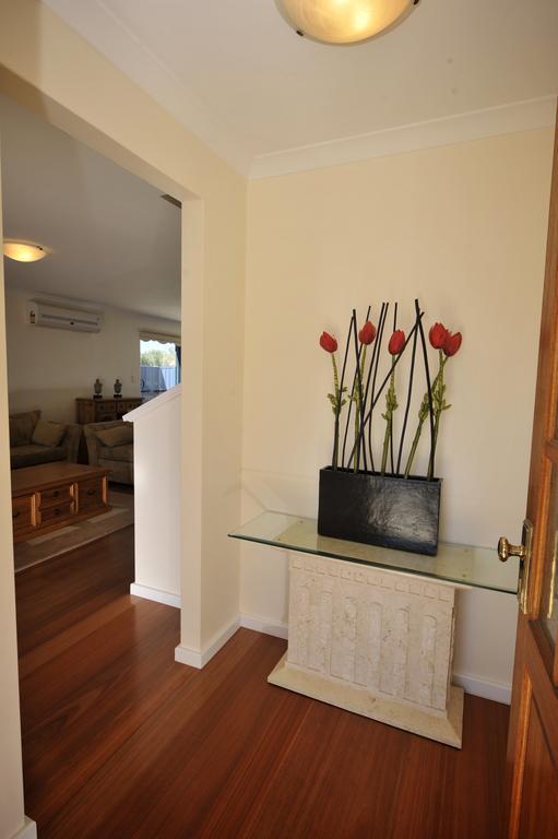 Palm Beach Manor ร็อคกิงแฮม ภายนอก รูปภาพ
